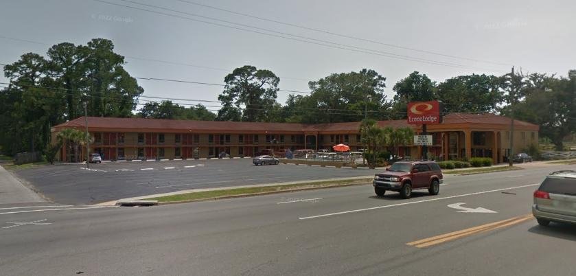 Econo Lodge, real life