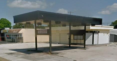 517 E Sugarland Hwy, real life